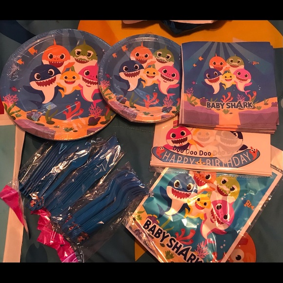 Baby Shark Party lot - Picture 5 of 11